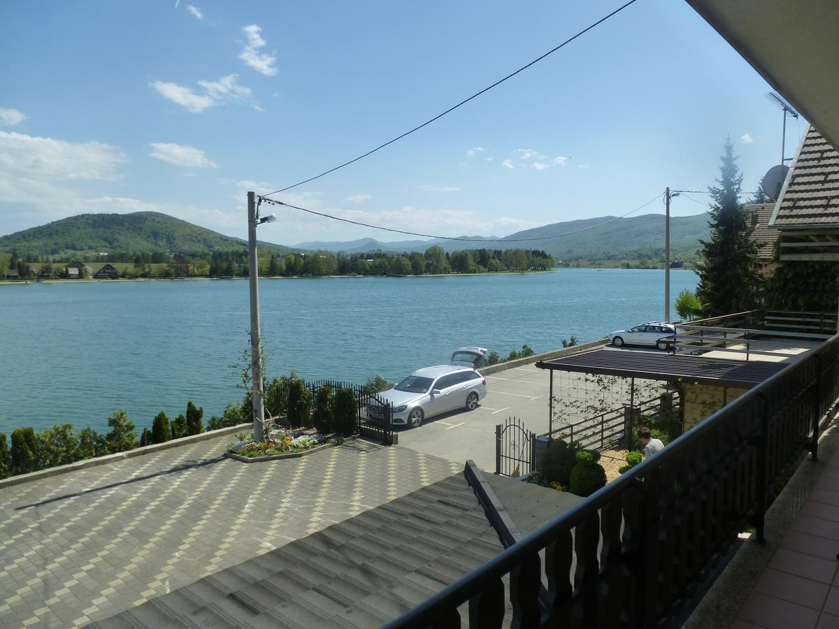 Apartments Mise Ogulin Esterno foto